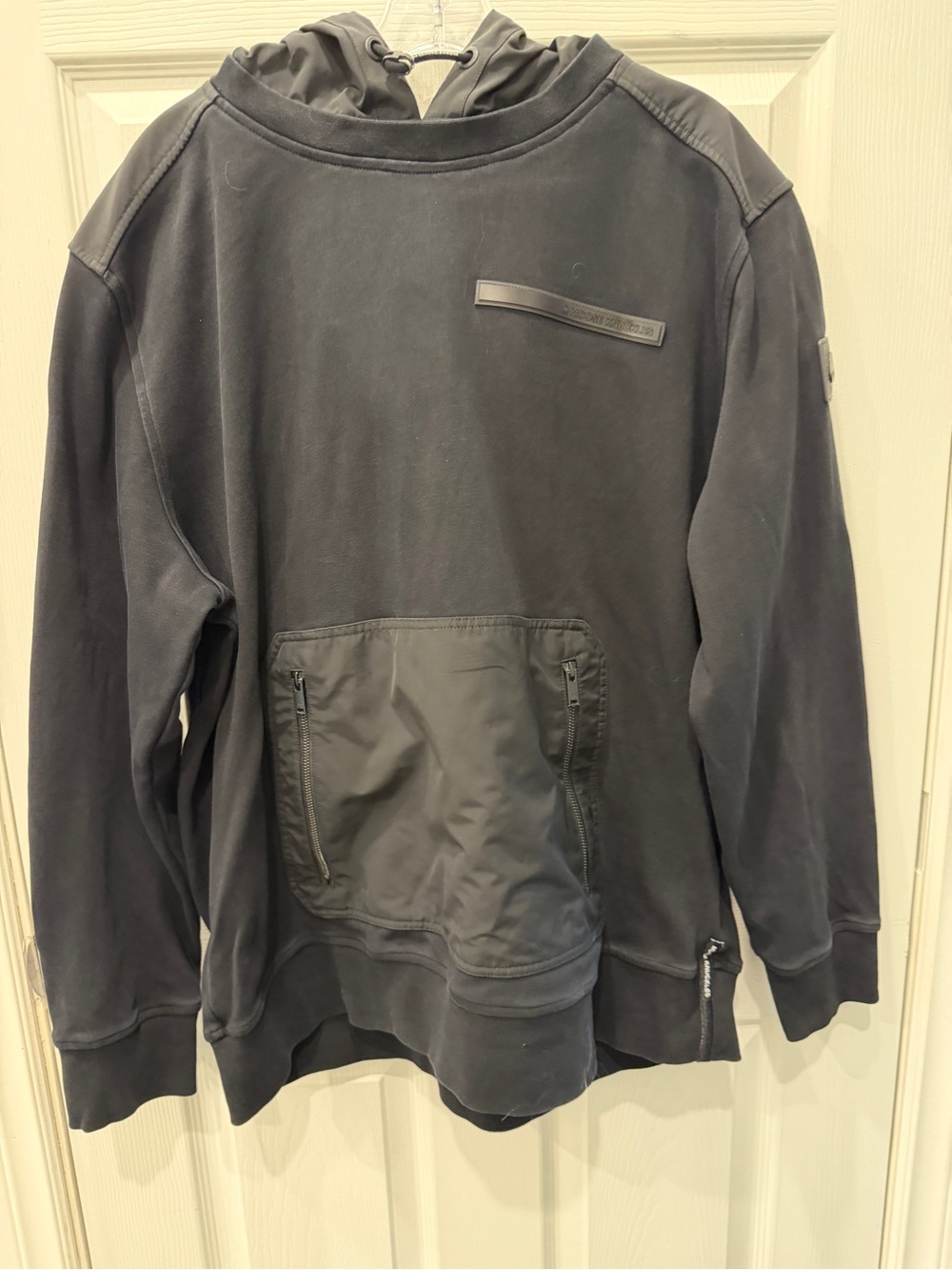Authentic Moose Knuckles
Technical Utility Mixed-Media
Pullover Hoodie